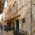Soul Of The Old Town, Prijeko Street