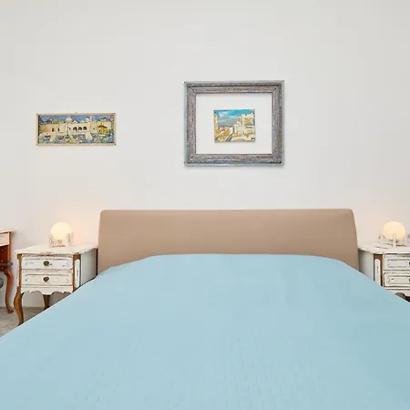 Soul Of The Old Town, Prijeko Street *