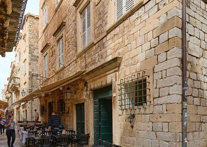Soul Of The Old Town, Prijeko Street