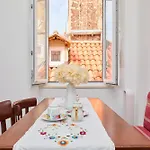 Soul Of The Old Town, Prijeko Street Apartman *